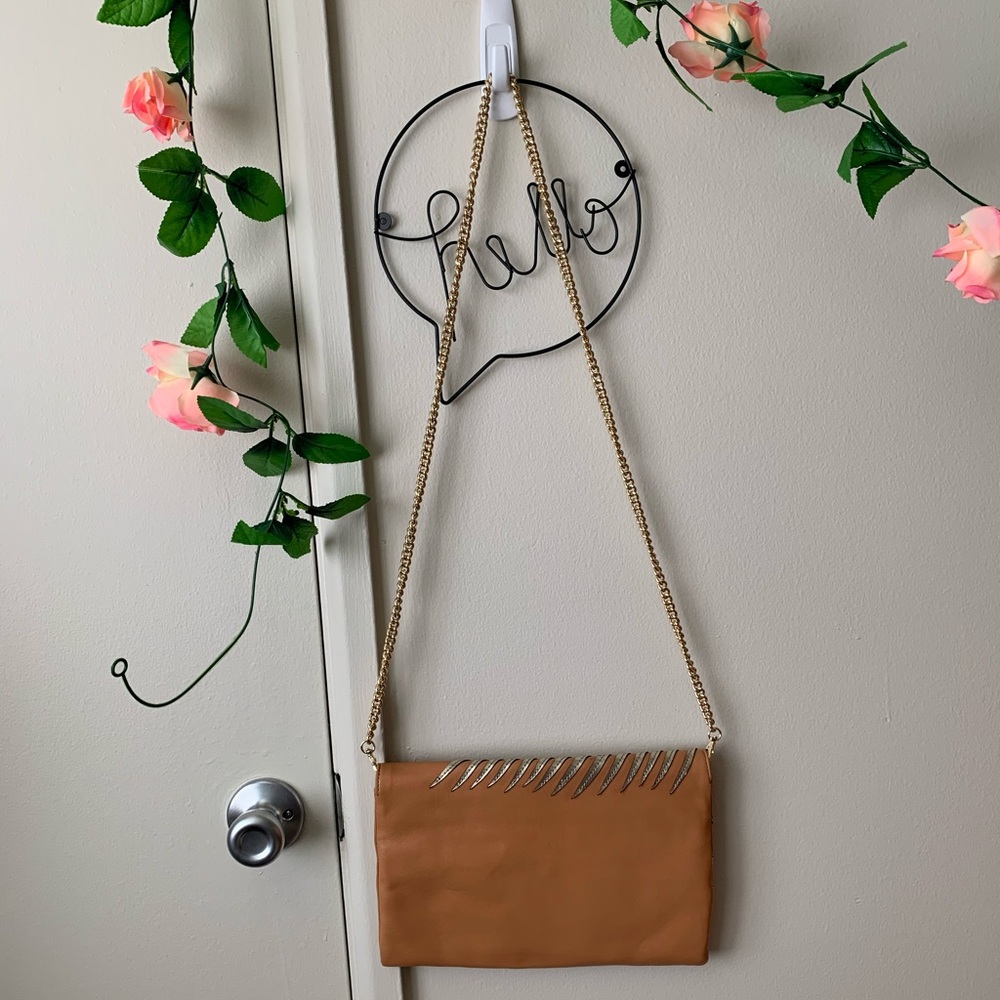 Henri BENDEL • Crossbody Envelope Purse - Picture 3 of 6